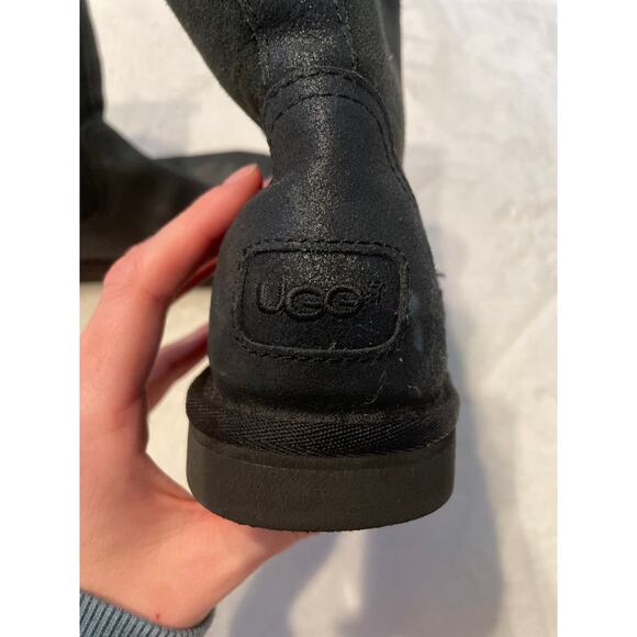 UGG Haydee Pull On Water Resistant Suede Boots Plush Wool Lined Black Youth 4 - Picture 8 of 9